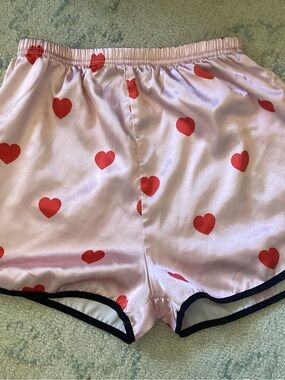 🇺🇸🇺🇸🇺🇸🇺🇸 red and pink satin look pajama shorts